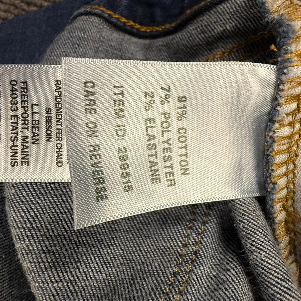 L.L.Bean Classic Fit Womens Size 6P Straight Leg Jeans Blue‎ Stretch Denim